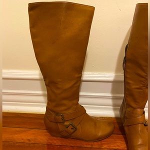 New Crown Vintage Tall Boots, size 6m